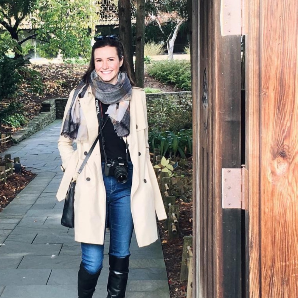 Meet your Posher, Caroline